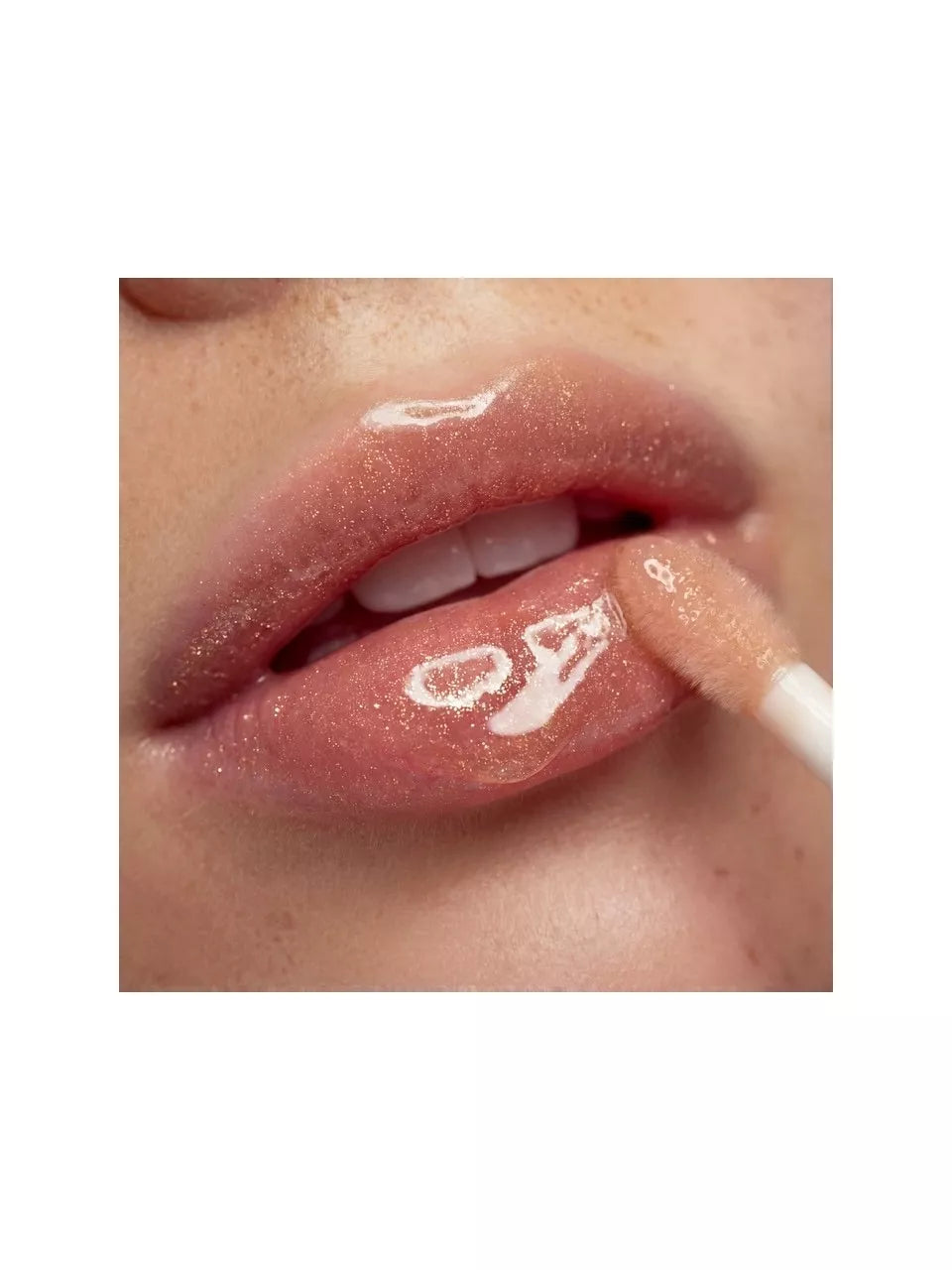 Nuxe Reve de Miel Besleyici Onarıcı Parıltılı Dudak Balı 10 ml